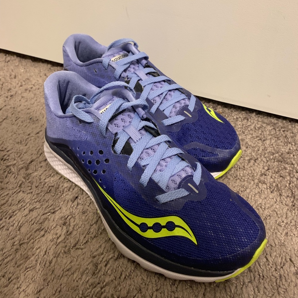 NWOT Saucony Kinvara Size 7.5